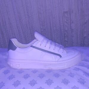 SALVATORE FERRAGAMO Low top sneakers